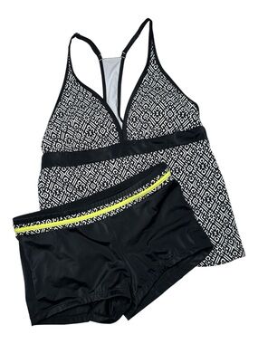 Black & White Pattern Women’s Tankini Swim Set with Black Swim Shorts